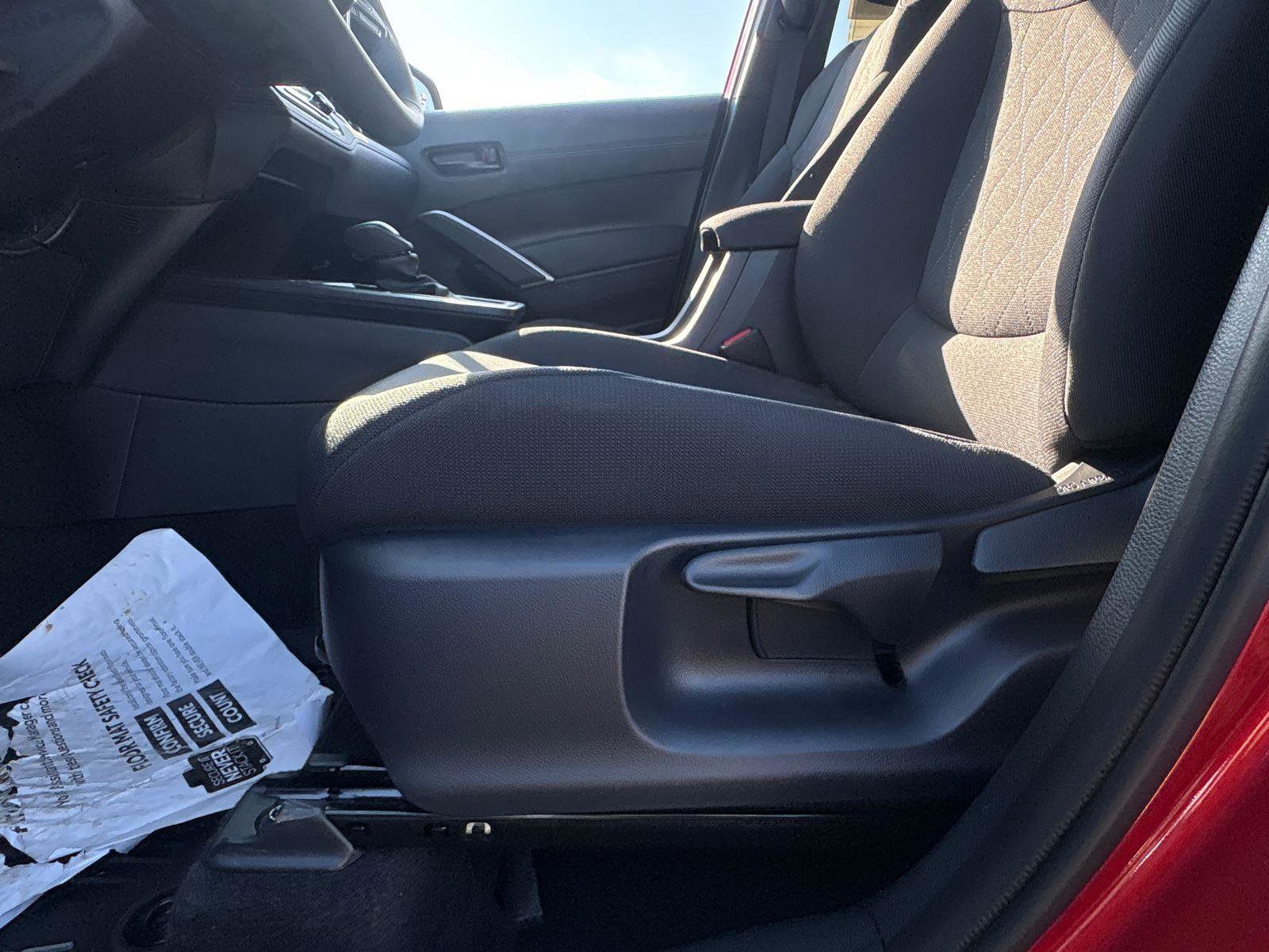 Used 2026 Toyota Corolla Cross LE w/ Moonroof Package AWD/4WD image 18