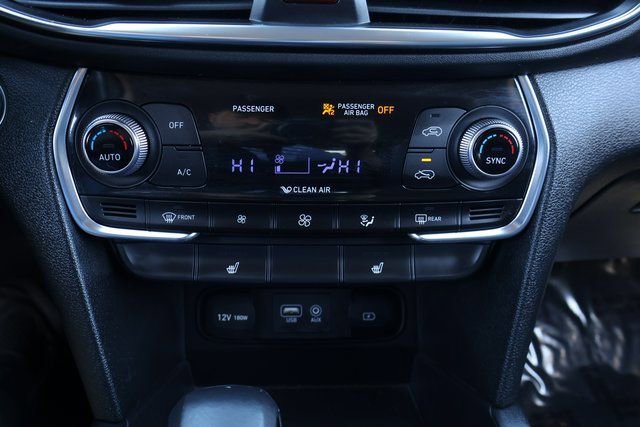 Used 2019 Hyundai Santa Fe SEL image 25