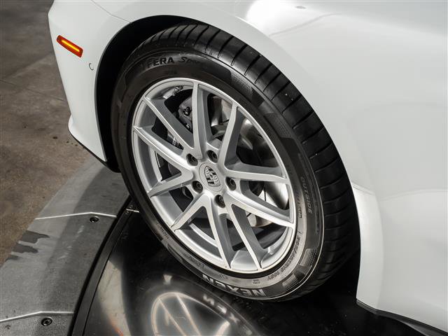 Certified 2025 Porsche Panamera RWD image 15