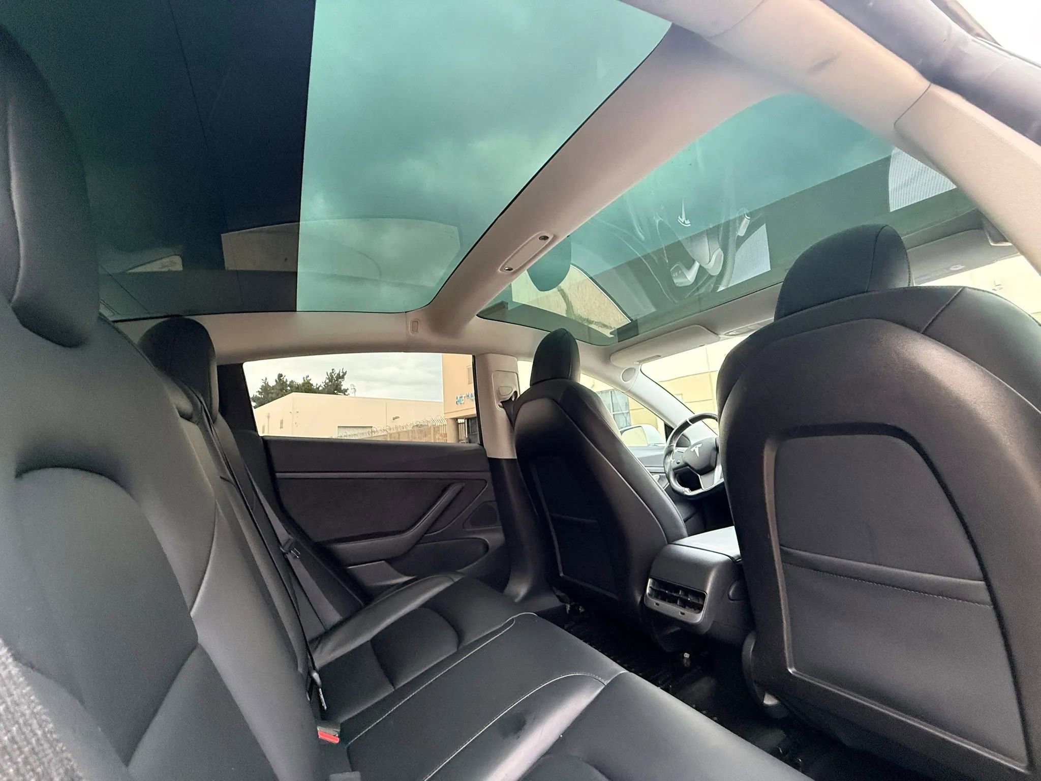 Used 2020 Tesla Model 3 Standard Range RWD image 20
