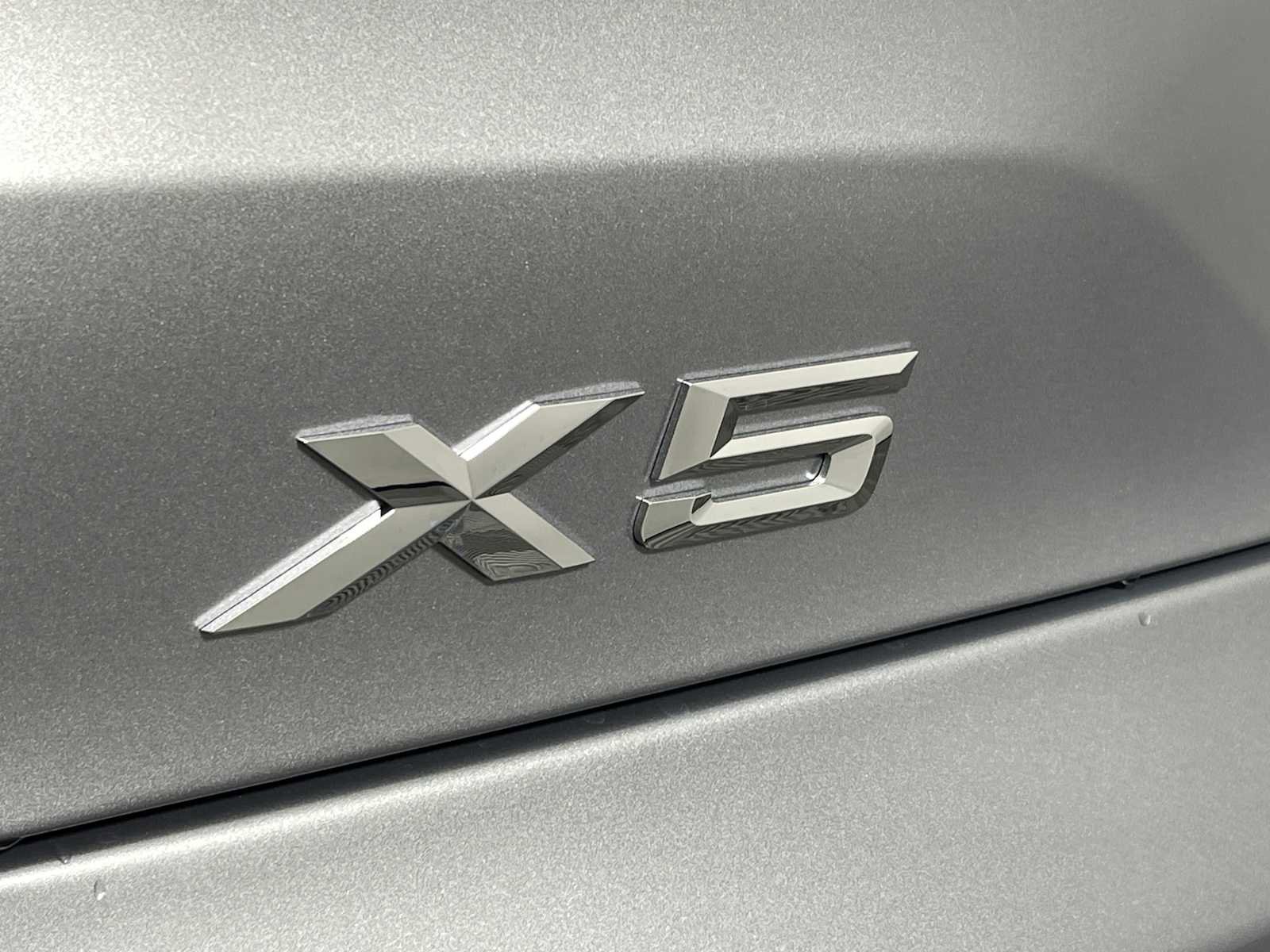 New 2026 BMW X5 xDrive40i w/ M Sport Package image 8