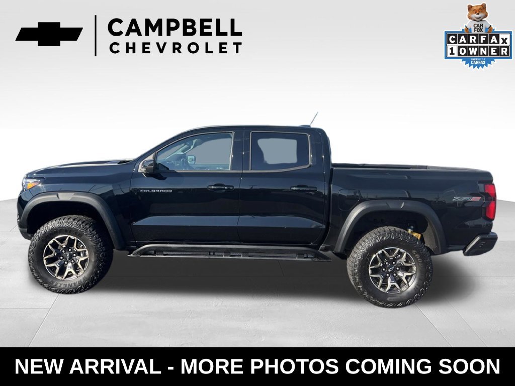 Used 2024 Chevrolet Colorado ZR2 w/ Technology Package AWD/4WD image 2