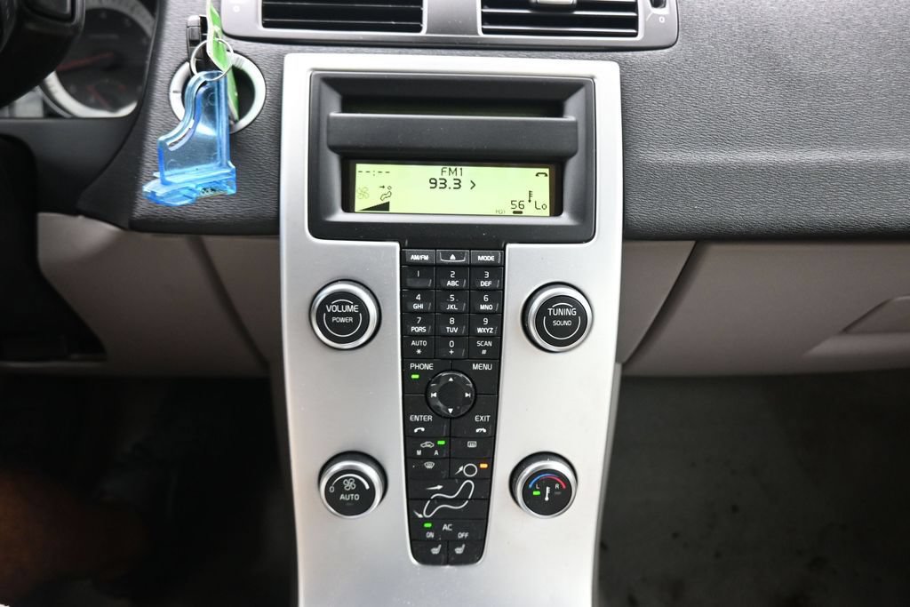 Used 2011 Volvo C70 T5 FWD image 17