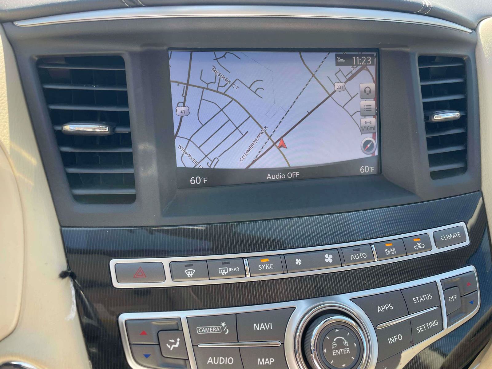 Used 2019 INFINITI QX60 Luxe w/ Essential Package AWD/4WD image 19