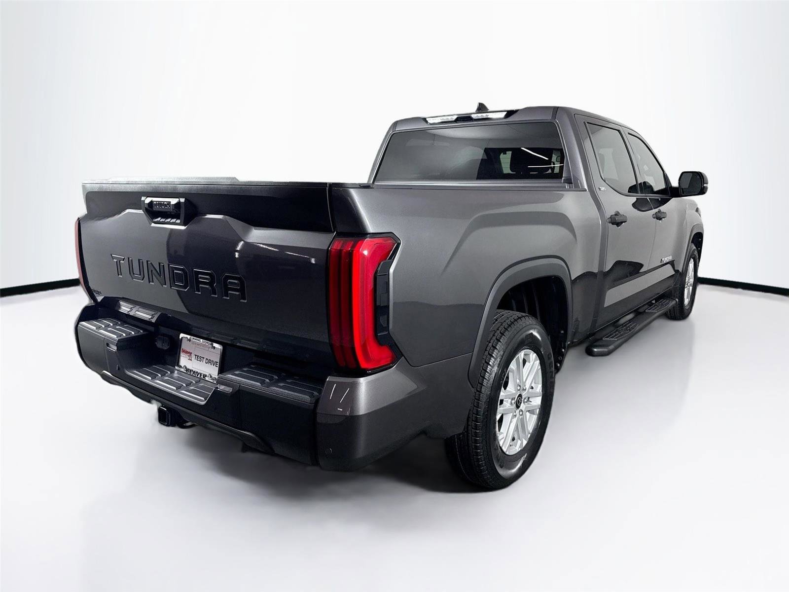 Used 2022 Toyota Tundra SR5 image 6