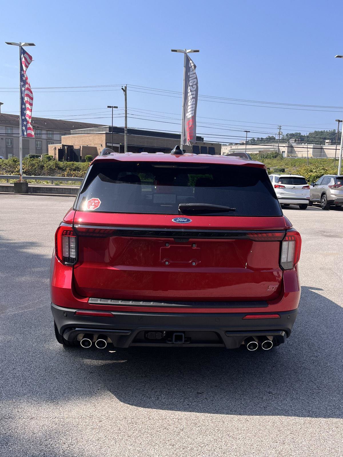 Used 2025 Ford Explorer ST AWD/4WD image 5