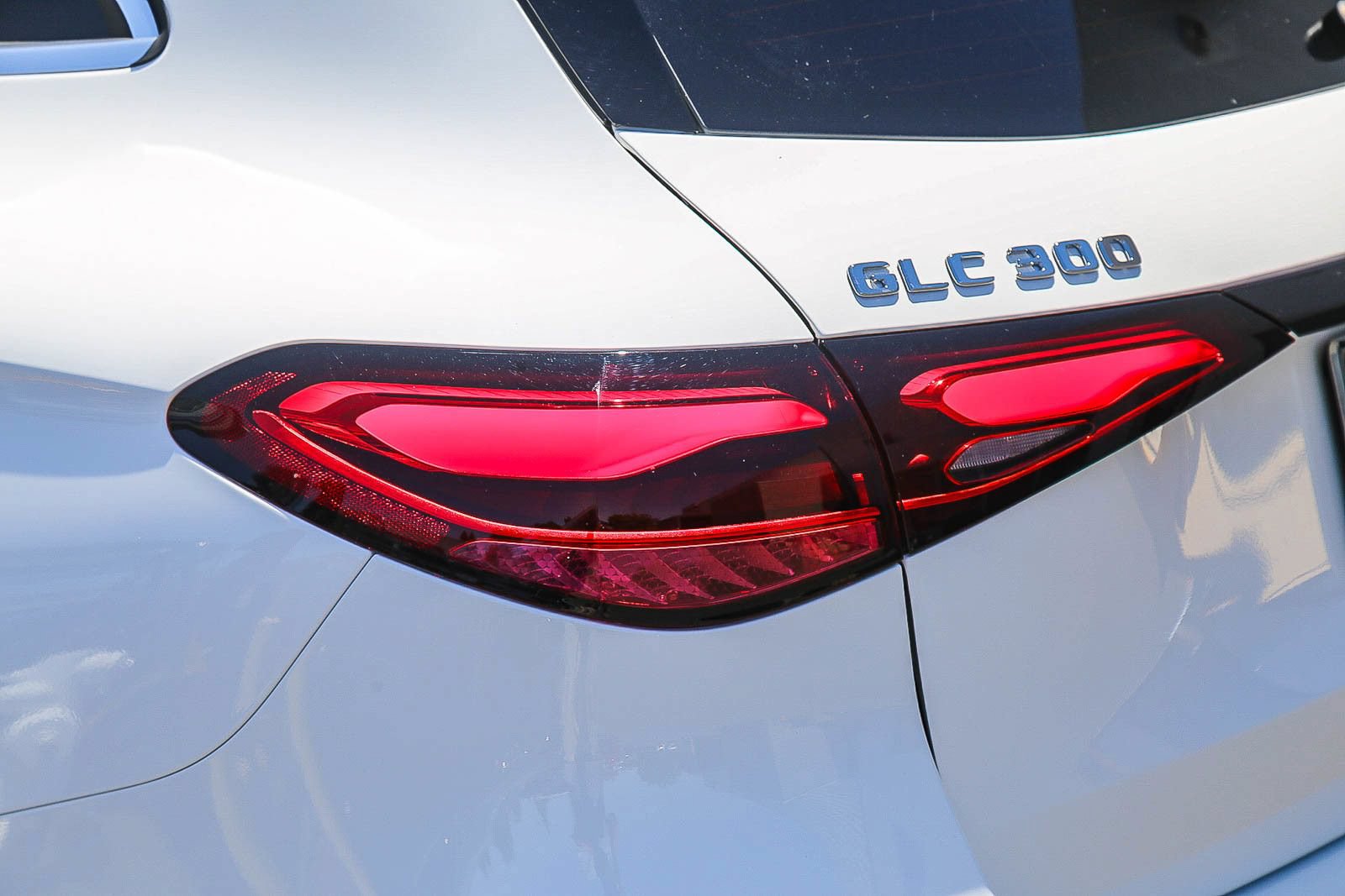 Certified 2026 Mercedes-Benz GLC 300 image 8