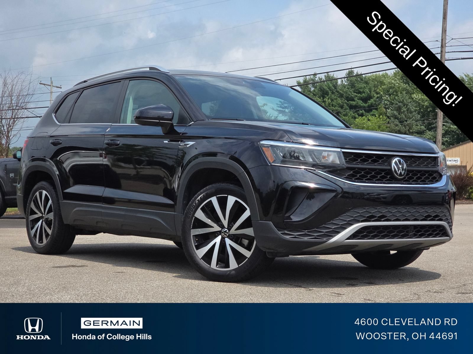 Used 2024 Volkswagen Taos SE