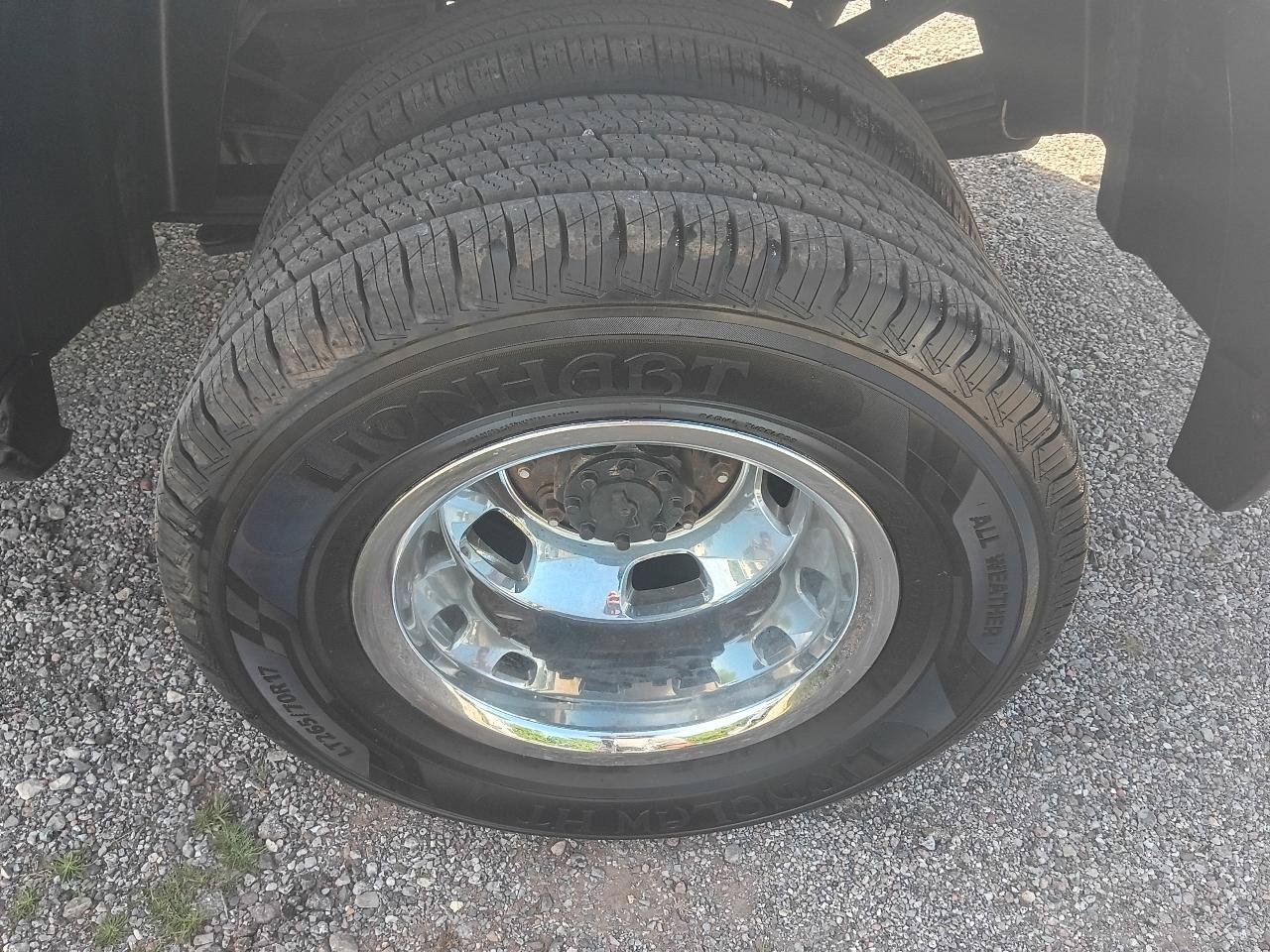 Used 2024 RAM 3500 Tradesman w/ Chrome Appearance Group AWD/4WD image 24