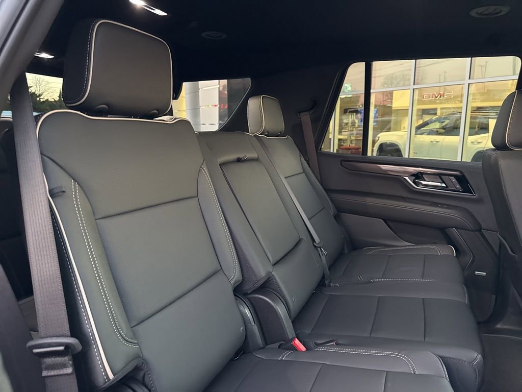 New 2026 GMC Yukon Elevation image 28