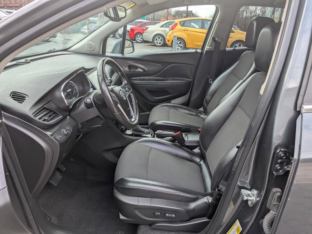 Used 2018 Buick Encore Preferred image 13