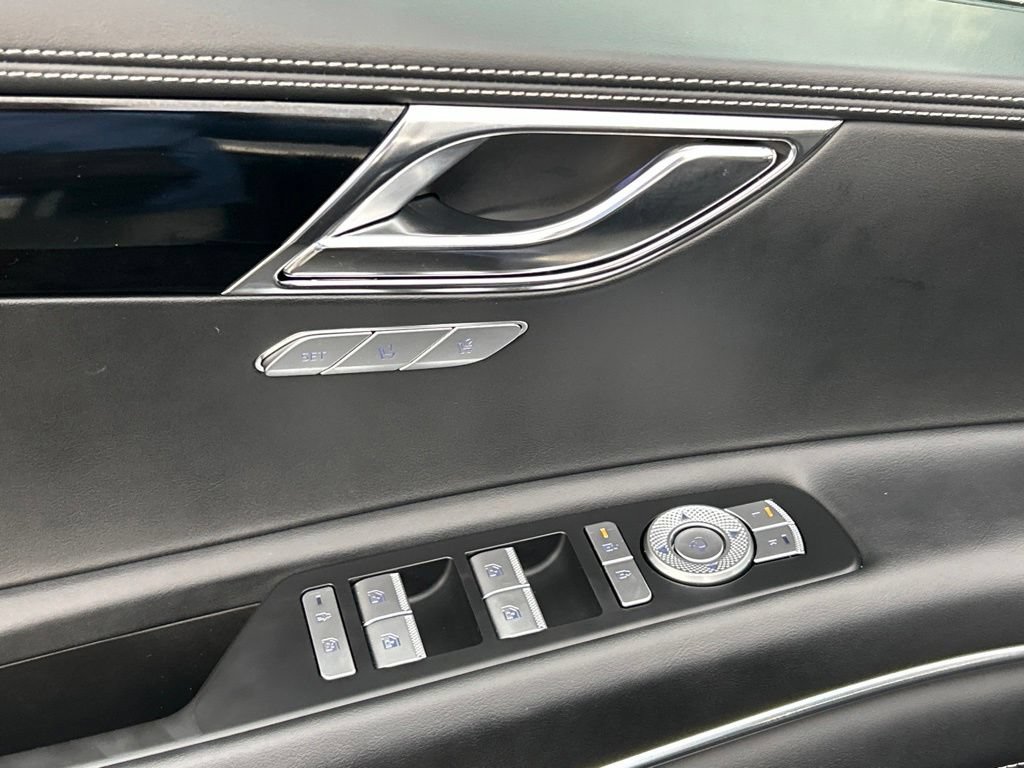 Used 2026 Genesis GV80 2.5T AWD/4WD image 18