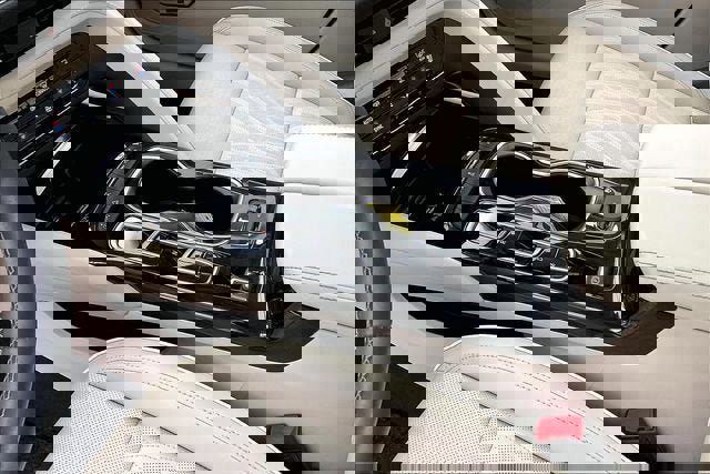 Certified 2023 Buick Envision Avenir image 16