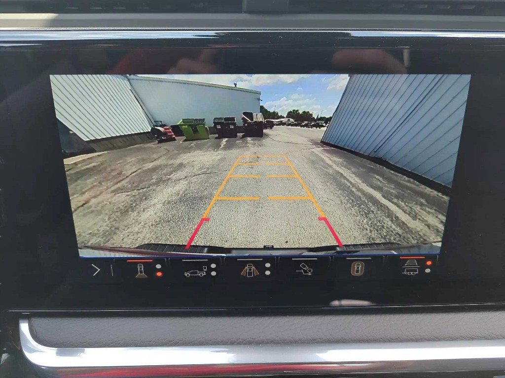 New 2025 GMC Sierra 2500 Denali w/ Denali Reserve Package image 14