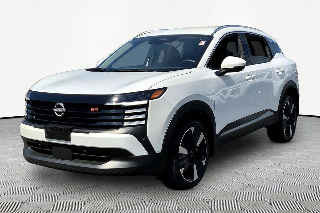 Used 2025 Nissan Kicks SR image 3