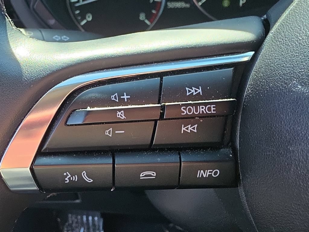 Used 2025 MAZDA MAZDA3 s FWD image 17
