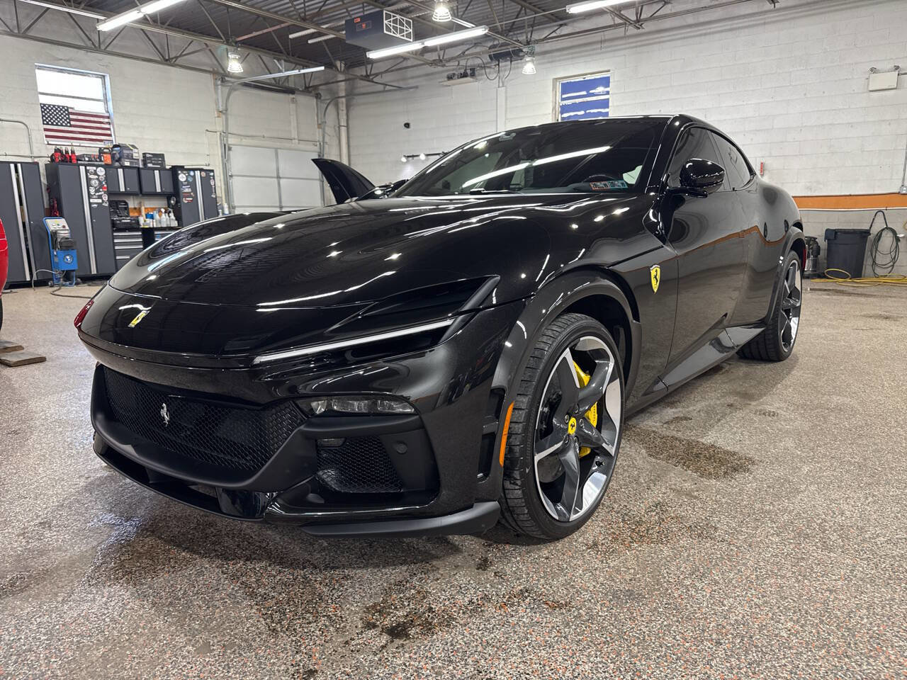 Used 2025 Ferrari Purosangue image 3