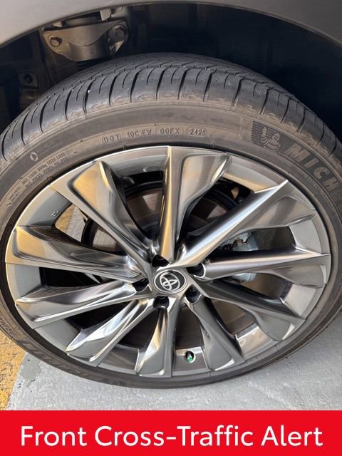 Used 2026 Toyota Crown Limited w/ Advanced Technology Package image 21