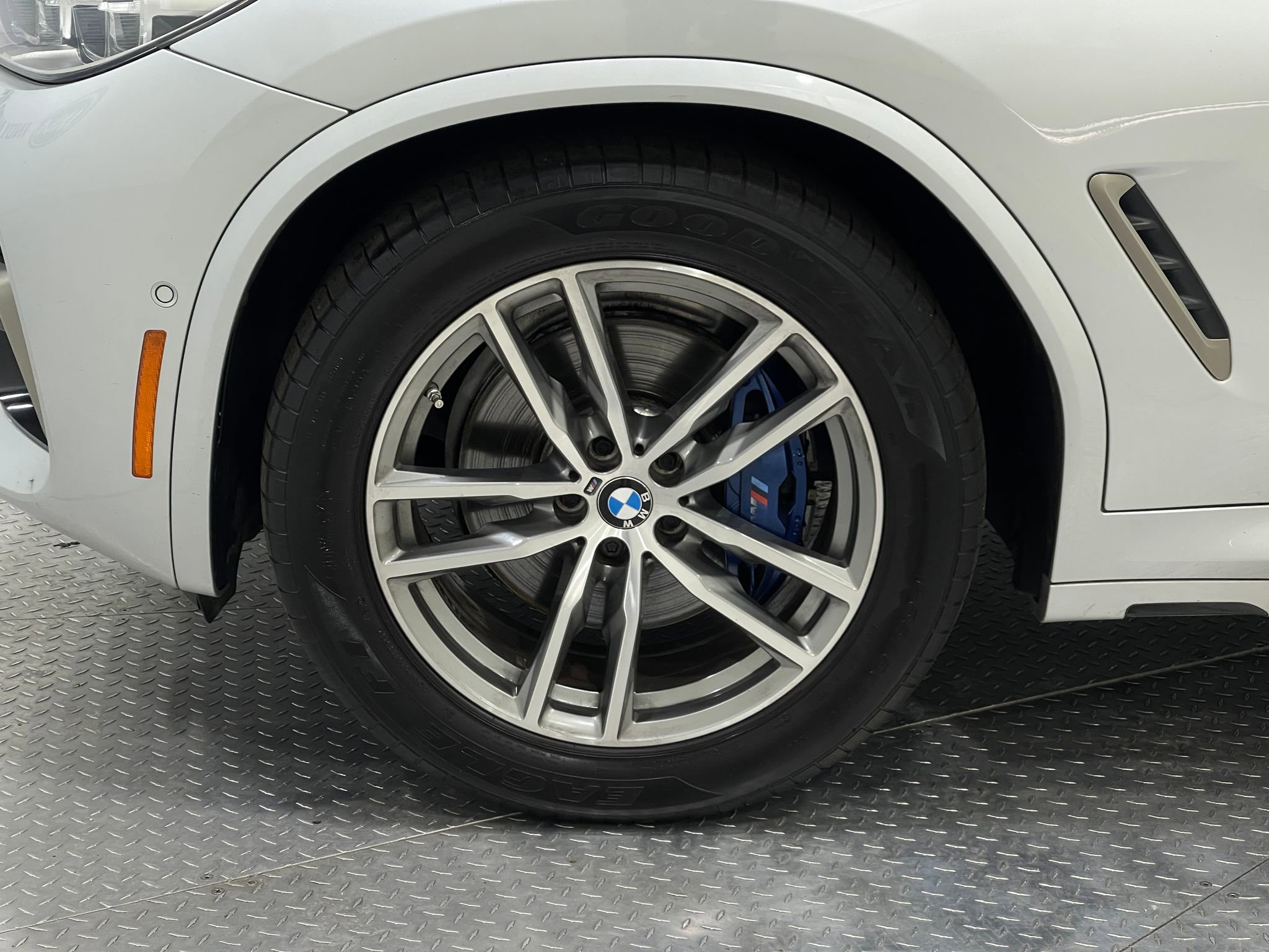 Used 2018 BMW X3 M40i image 35