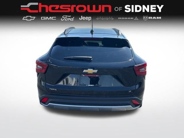 Used 2025 Chevrolet Trax LT FWD image 6