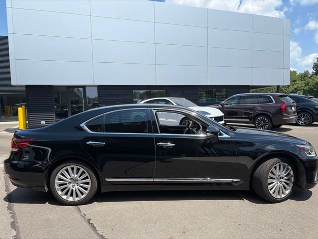 Used 2015 Lexus LS 460 AWD w/ Comfort Package image 2