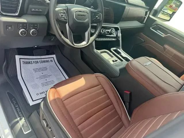 New 2026 GMC Sierra 2500 Denali Ultimate w/ LPO, Black Badging Package AWD/4WD image 10