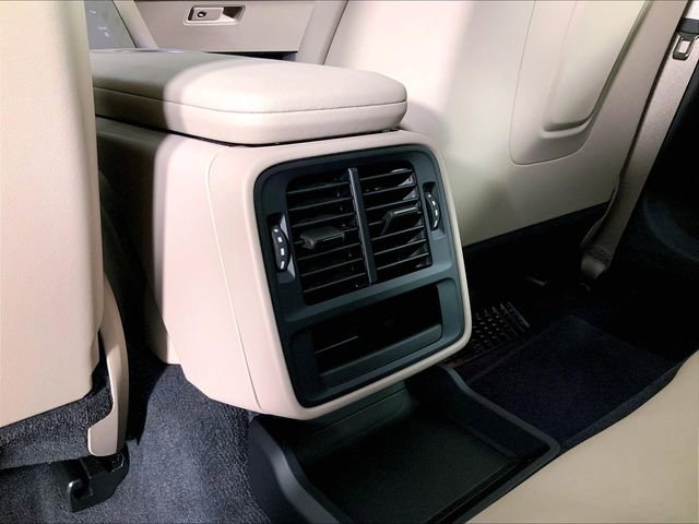 Used 2025 Porsche Taycan AWD/4WD image 18