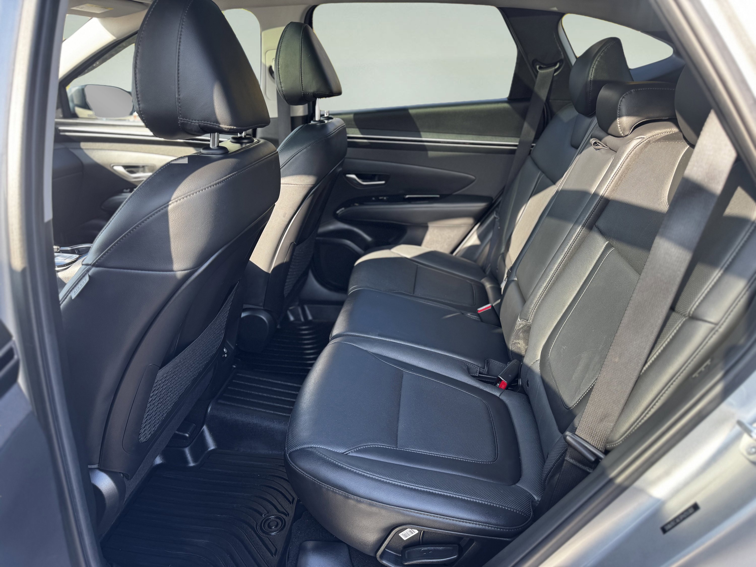 Used 2023 Hyundai Tucson Limited image 13