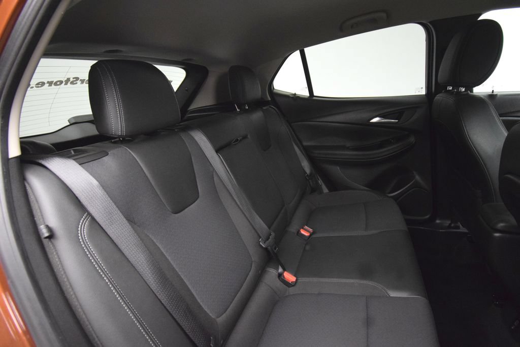 Used 2020 Buick Encore GX Select FWD image 21