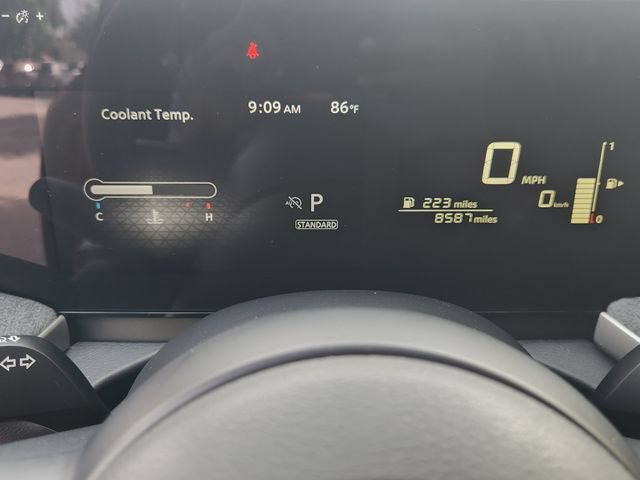 Used 2025 Nissan Kicks SV FWD image 15