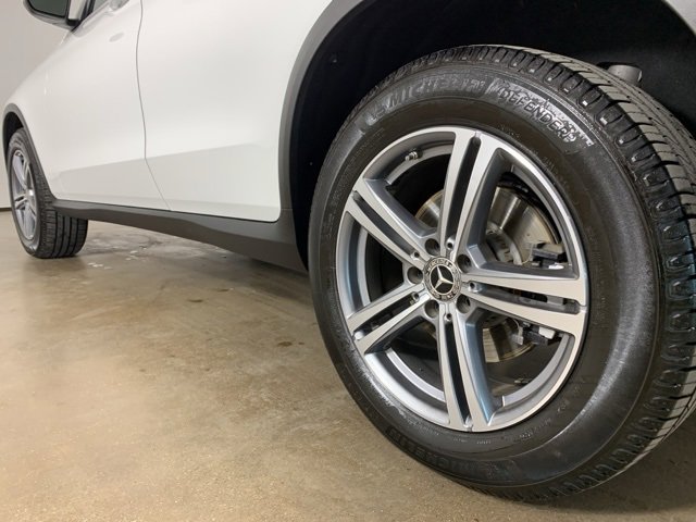 Used 2021 Mercedes-Benz GLC 300 4MATIC image 15