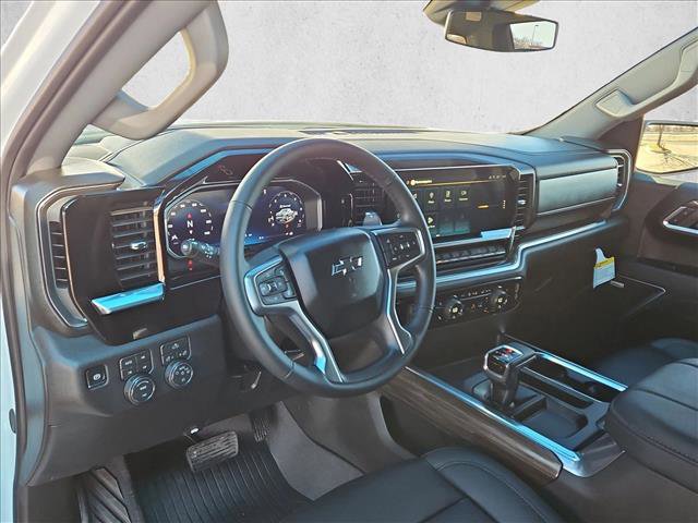 New 2026 Chevrolet Silverado 1500 RST AWD/4WD video 3