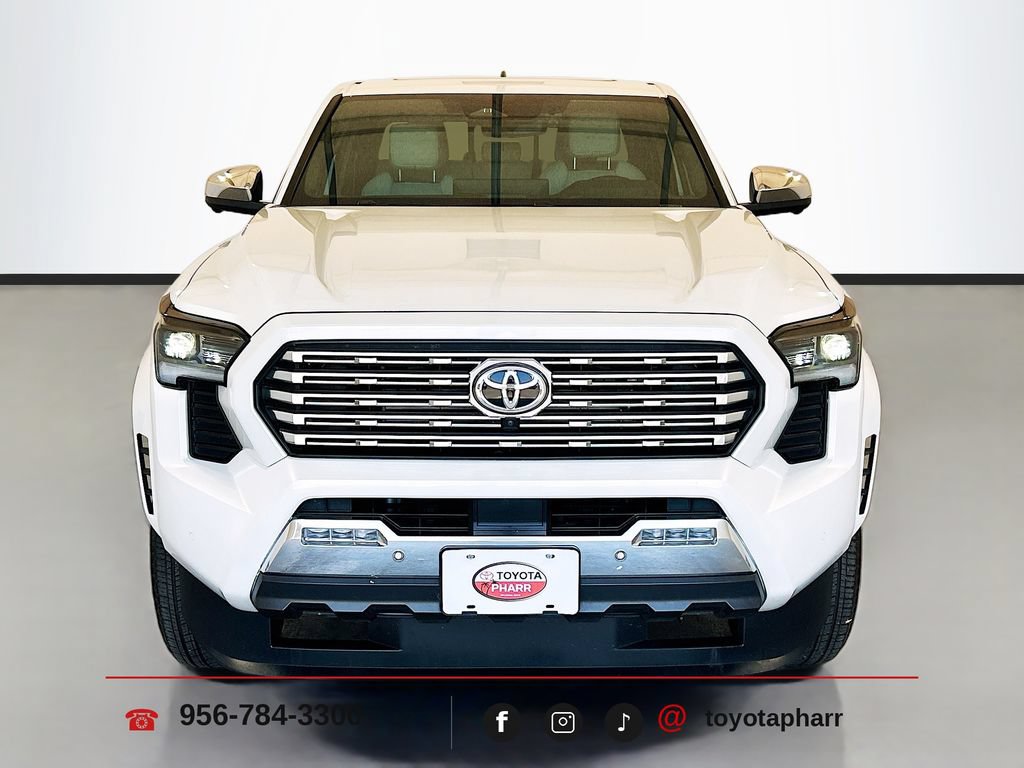 Used 2025 Toyota Tacoma Limited AWD/4WD image 2