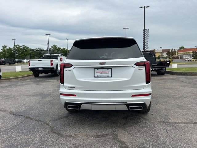 Used 2021 Cadillac XT6 Premium Luxury FWD image 4