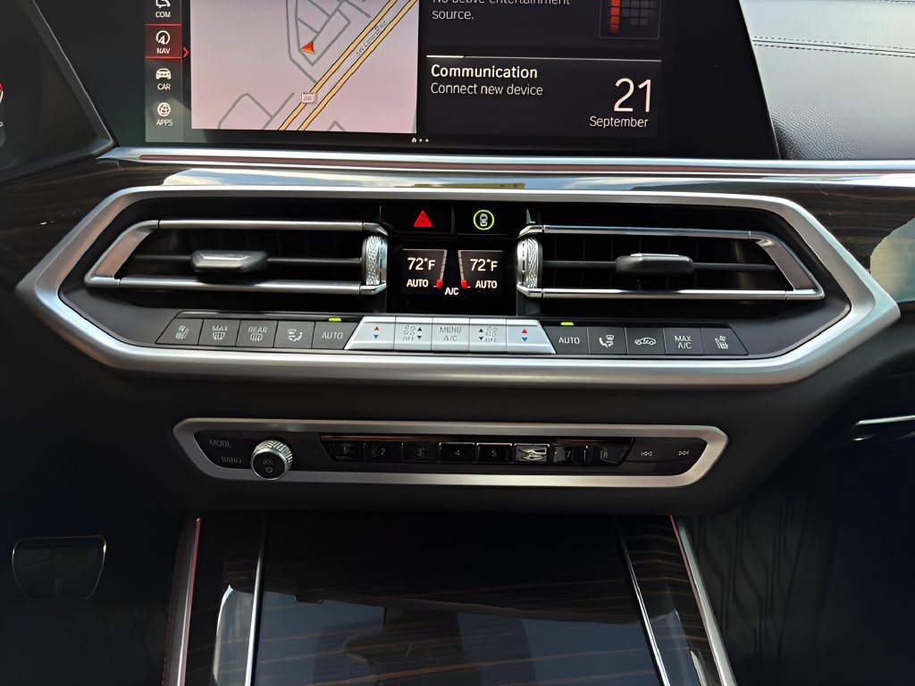 Used 2023 BMW X5 M50i w/ Executive Package AWD/4WD image 18
