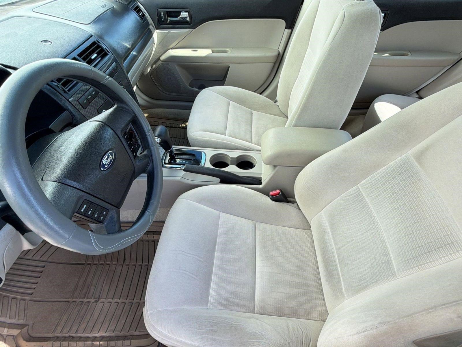 Used 2008 Ford Fusion SE FWD image 5