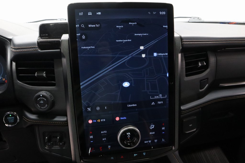 Certified 2022 Ford Expedition Platinum image 4