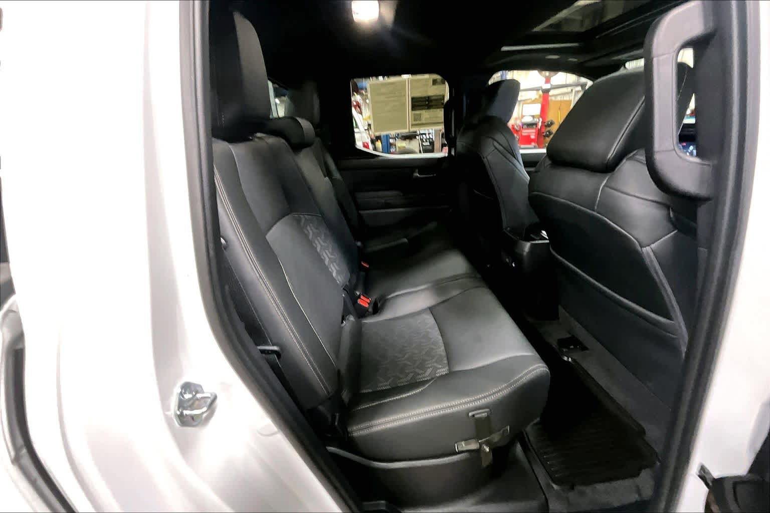 Certified 2025 Toyota Tacoma Limited AWD/4WD image 18