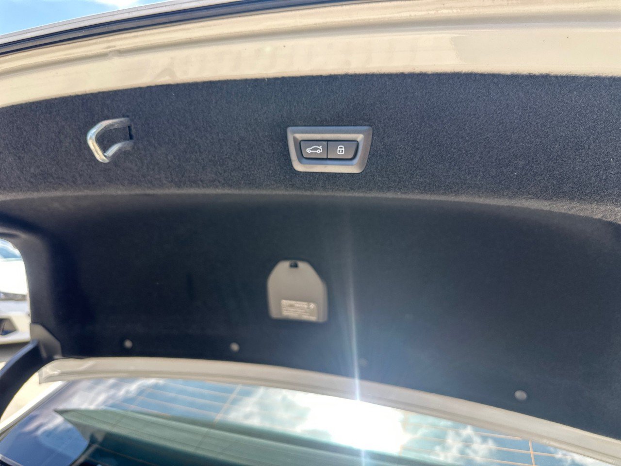 Used 2025 BMW 740i w/ Executive Package RWD image 14