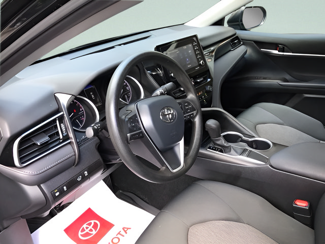 Used 2024 Toyota Camry LE FWD image 17