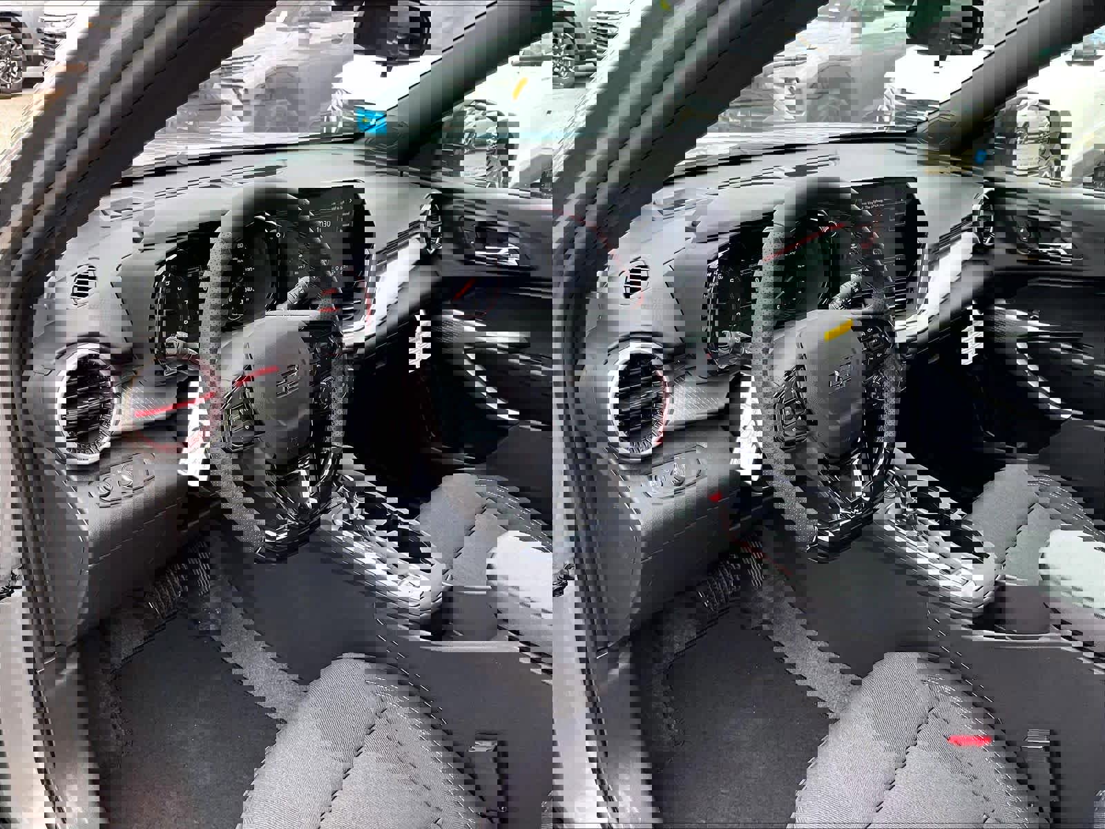 New 2026 Chevrolet Trax RS w/ Driver Confidence Package FWD image 9