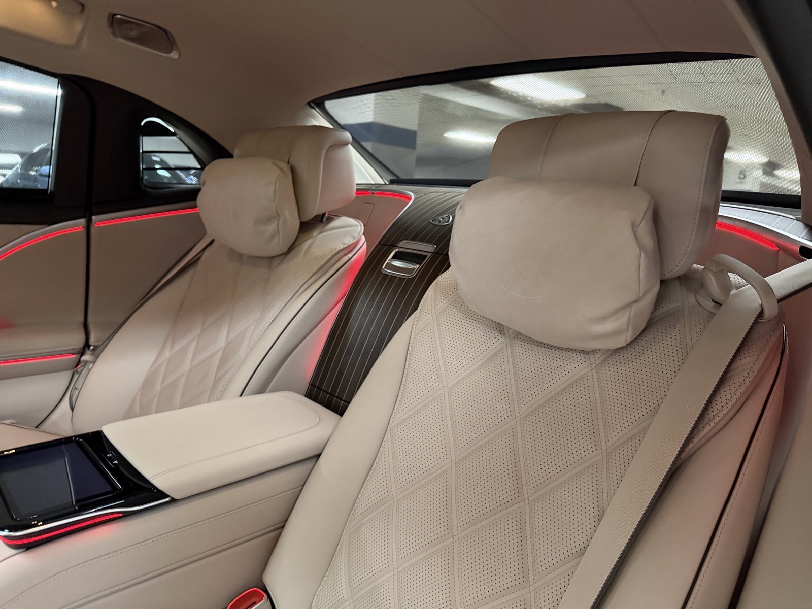 New 2025 Mercedes-Benz Maybach S 680 4MATIC image 30