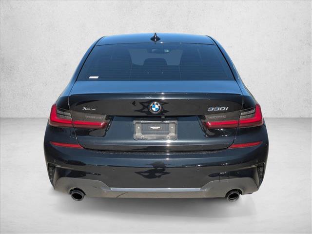 Used 2022 BMW 330i xDrive Sedan w/ M Sport Package AWD/4WD image 6