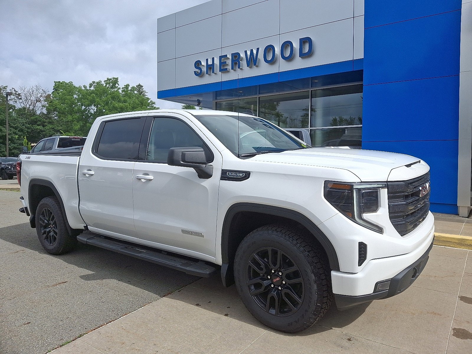 New 2025 GMC Sierra 1500 Elevation w/ Preferred Package