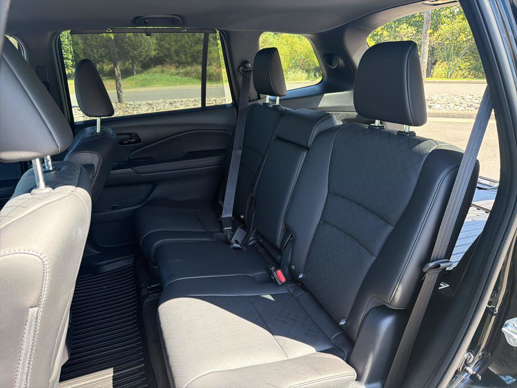 Used 2023 Honda Passport Elite image 26