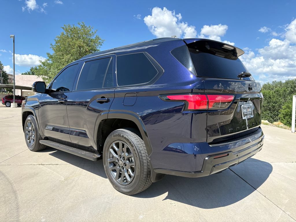 Used 2026 Toyota Sequoia Platinum AWD/4WD image 4