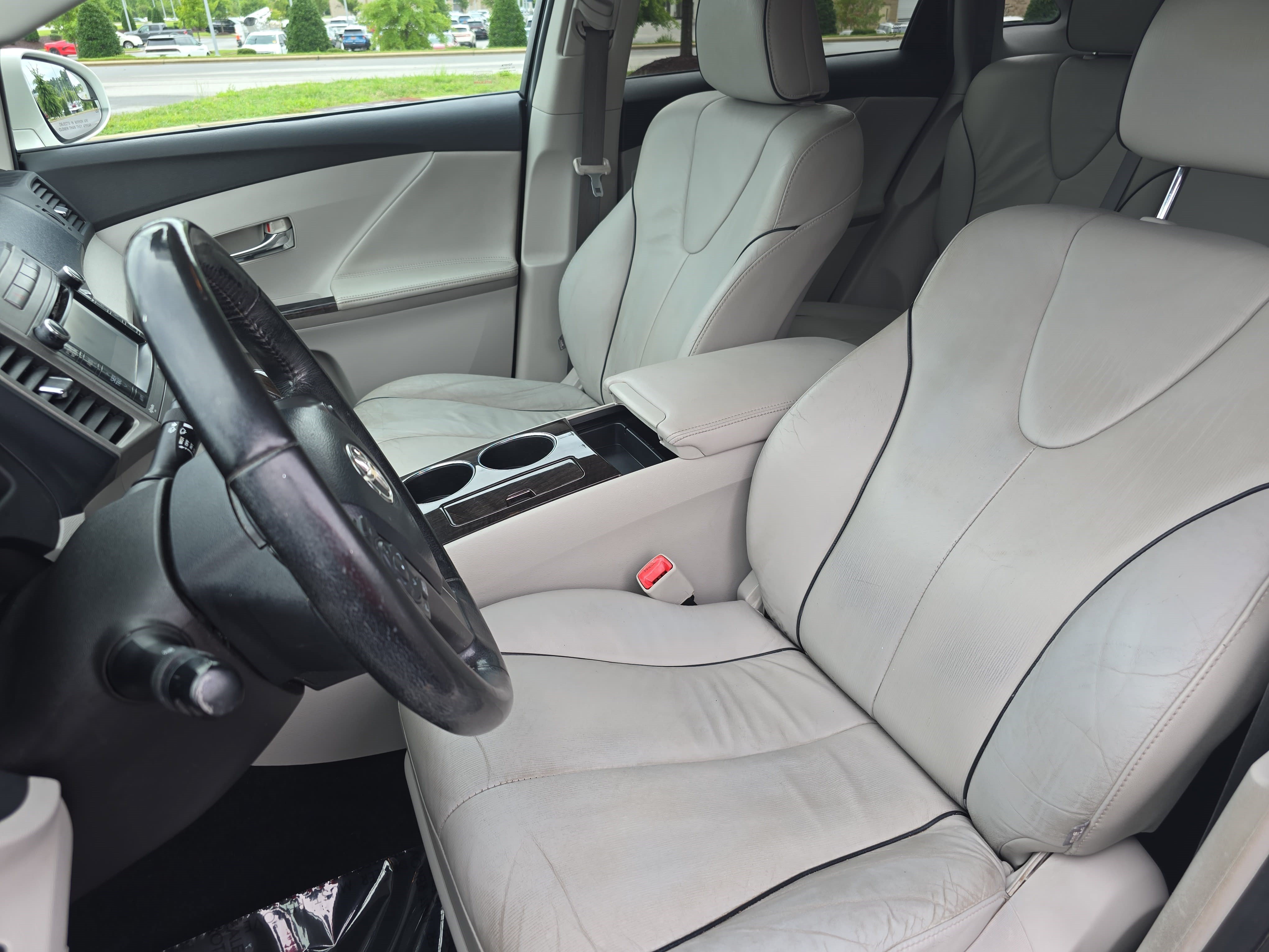 Used 2013 Toyota Venza XLE w/ XLE Premium Pkg FWD image 15