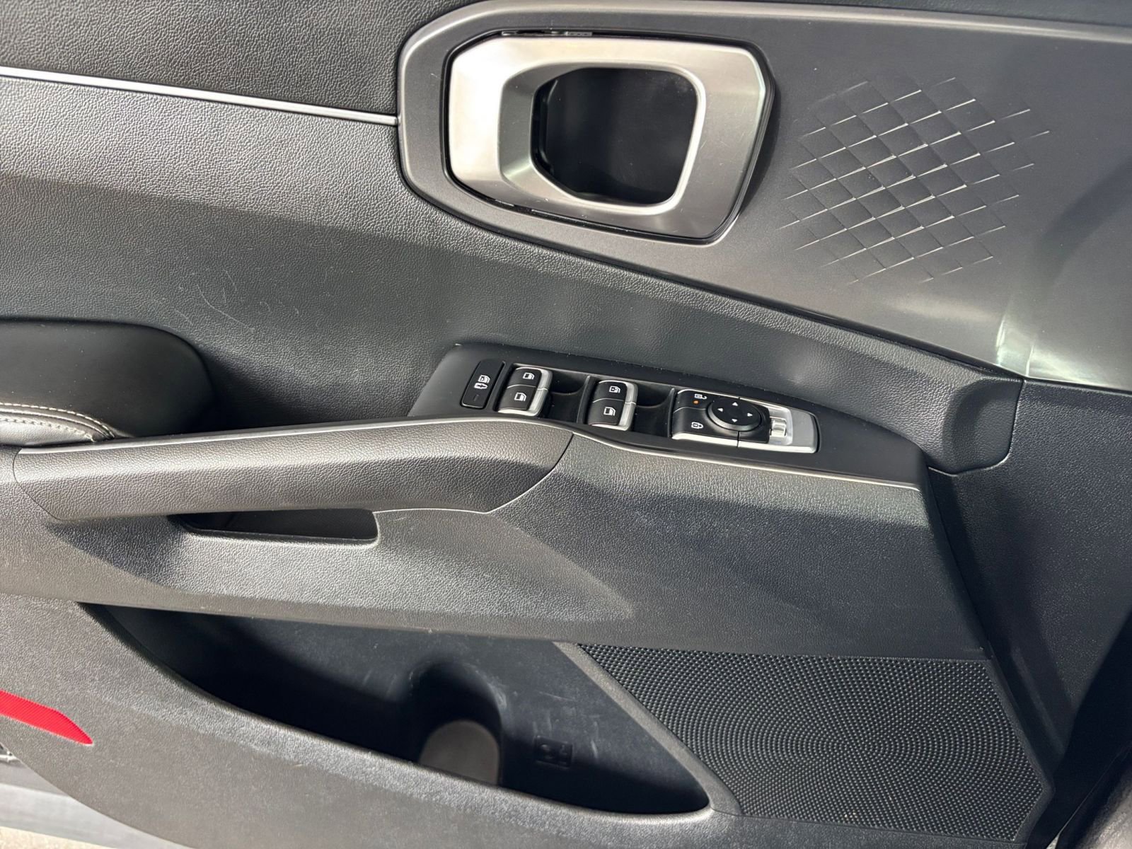 Used 2024 Kia Sorento S AWD/4WD image 18