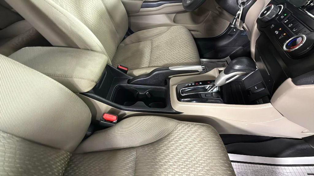 Used 2015 Honda Civic LX image 4