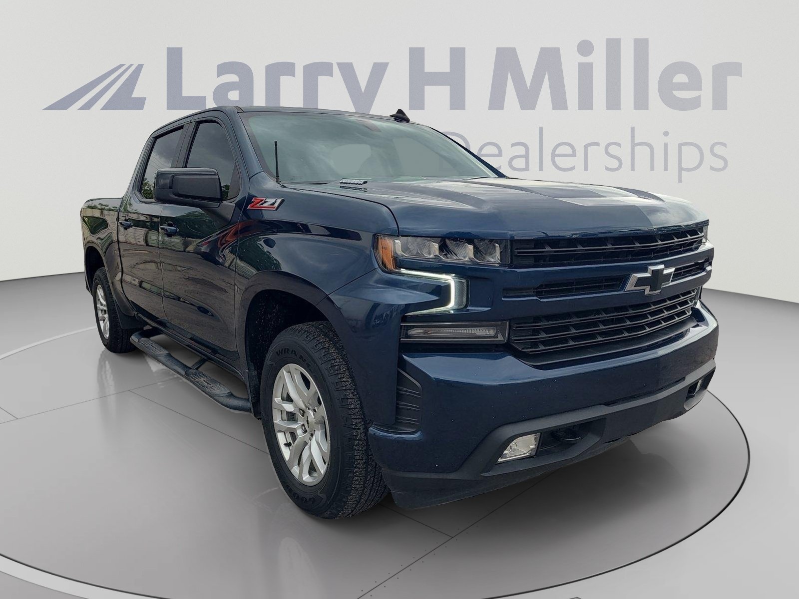 Used 2021 Chevrolet Silverado 1500 RST w/ Convenience Package II AWD/4WD image 7